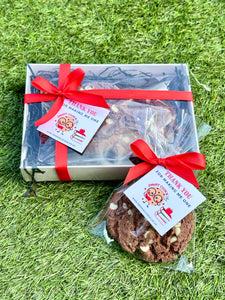 *New* 2 Smart Cookies Gift Box